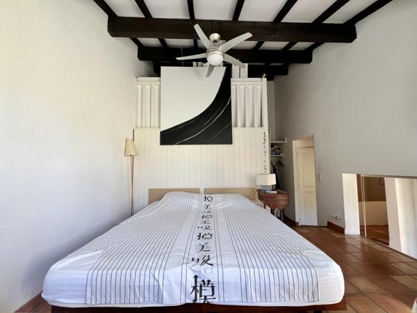 Malaucène (84340) COUP DE COEUR! MAISON PROVENCALE DE CARACTERE NICHÉE DANS UN ECRIN DE VERDURE