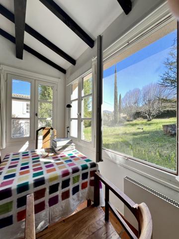 Malaucène (84340) COUP DE COEUR! MAISON PROVENCALE DE CARACTERE NICHÉE DANS UN ECRIN DE VERDURE