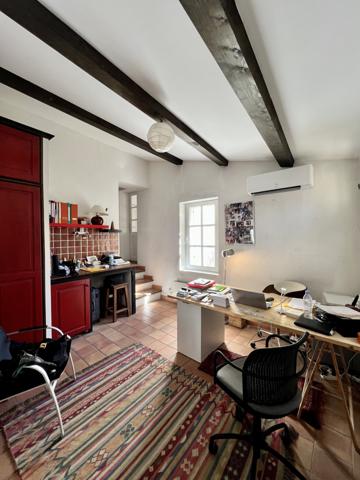 Malaucène (84340) COUP DE COEUR! MAISON PROVENCALE DE CARACTERE NICHÉE DANS UN ECRIN DE VERDURE