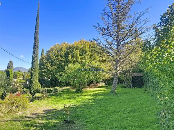 Malaucène (84340) COUP DE COEUR! MAISON PROVENCALE DE CARACTERE NICHÉE DANS UN ECRIN DE VERDURE