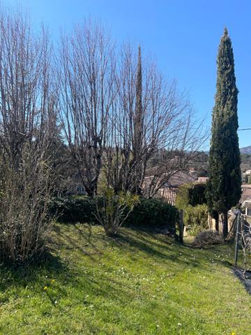 Malaucène (84340) COUP DE COEUR! MAISON PROVENCALE DE CARACTERE NICHÉE DANS UN ECRIN DE VERDURE