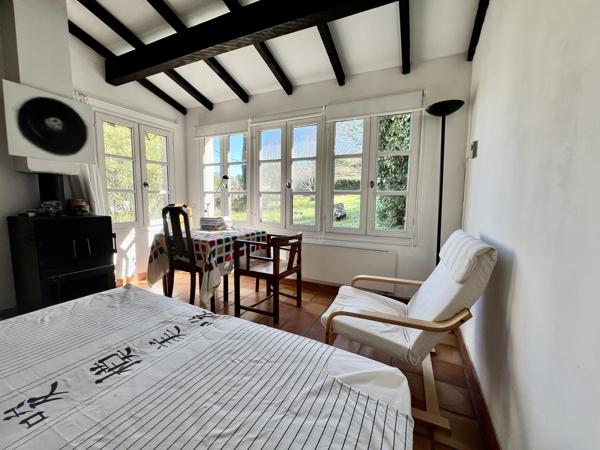 Malaucène (84340) COUP DE COEUR! MAISON PROVENCALE DE CARACTERE NICHÉE DANS UN ECRIN DE VERDURE