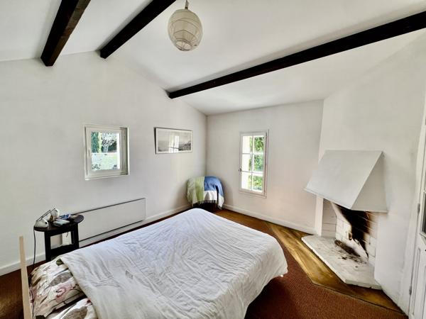 Malaucène (84340) COUP DE COEUR! MAISON PROVENCALE DE CARACTERE NICHÉE DANS UN ECRIN DE VERDURE