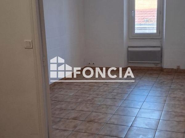 Location Appartement 2 pièces 36.2 m² - 19 CHEMIN DE MIMET Marseille 13015