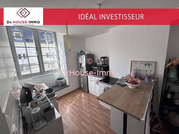 Immeuble à vendre 8 pièces de 250 m²