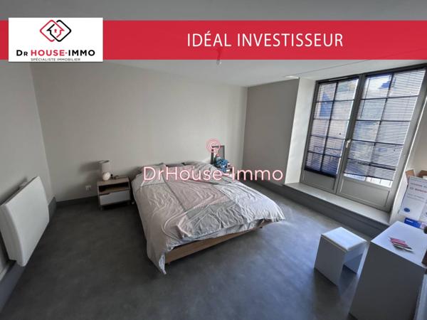 Immeuble à vendre 8 pièces de 250 m²