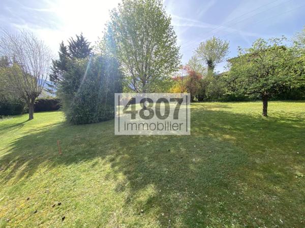 Terrain à vendre à Roche-sur-Foron (74800)