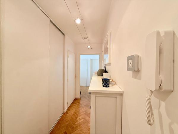 EXCLUSIVITE appartement 3 pièces 66.76 378 000 € - Référence  1006