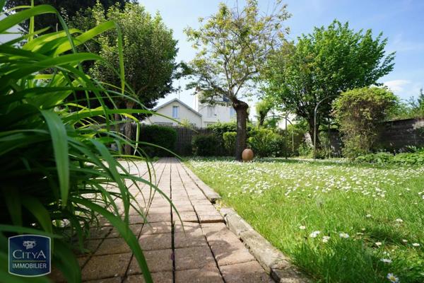 Maison à vendre 9 pièces 204m²