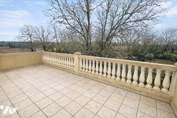 Maison 5 chambres, piscine à LALBENQUE