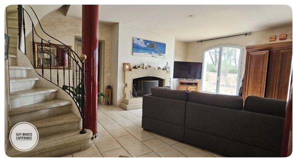 Maison à vendre 5 pièces LE THOLONET (13)