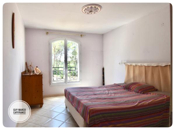 Maison à vendre 5 pièces LE THOLONET (13)