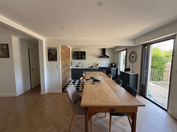 Maison de ville 6 pièces à vendre à Châteaugiron - Environnement calme et charme