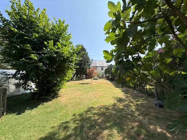Maison de ville 6 pièces à vendre à Châteaugiron - Environnement calme et charme