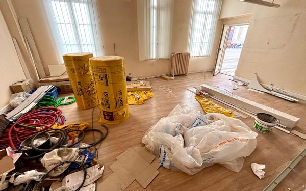 Maison à vendre    3 pièces • 298 m2 Saint-Quentin