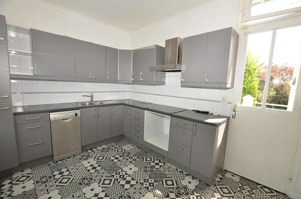 Maison Sainte Genevieve Des Bois 5 pièce(s) 80 m2