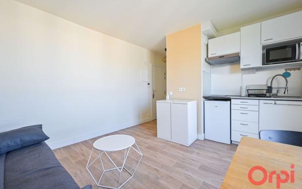 Appartement à louer    1 pièce • 20 m2 Colombes