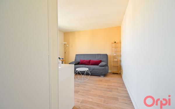 Appartement à louer    1 pièce • 20 m2 Colombes