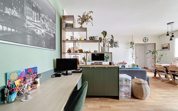 Appartement à vendre    3 pièces • 75,03 m2 Suresnes