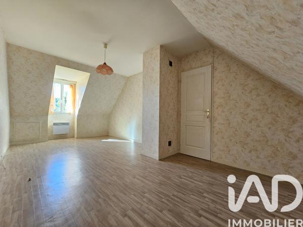 Maison à vendre 5 pièces 135 m² Saint-Pierre-du-Lorouër