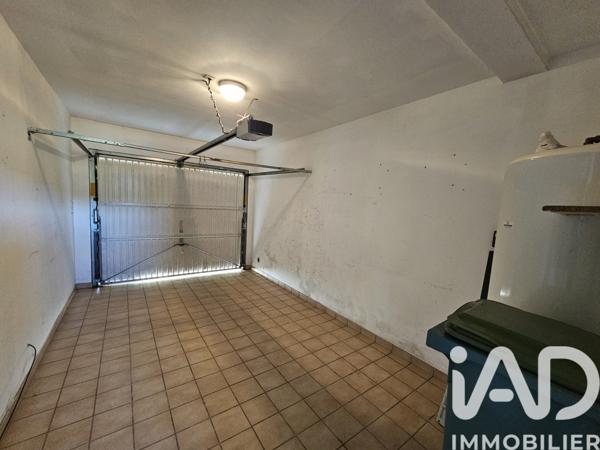 Maison à vendre 5 pièces 135 m² Saint-Pierre-du-Lorouër