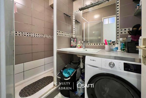 3P avec jardin 230 m² sans vis-à-vis + box à 10 min du Téléval