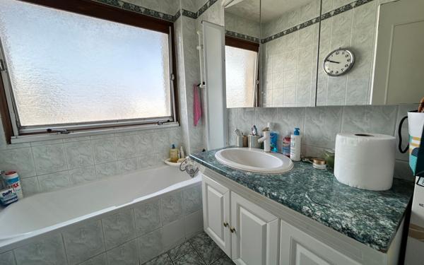 Appartement à vendre    2 pièces • 54 m2 Saint-Gratien