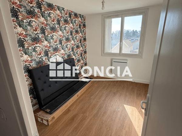 À vendre Appartement 5 pièces 74.56 m² - Pau 64000