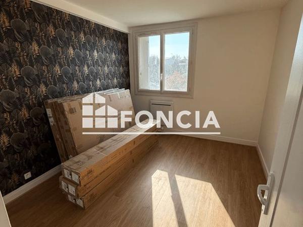 À vendre Appartement 5 pièces 74.56 m² - Pau 64000