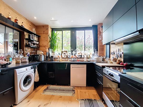 A vendre maison de ville 4 pièces 116 m² avec cour intérieur à Mirande