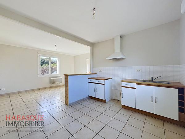Maison de plain-pied à vendre à Ploudaniel , Ploudaniel
