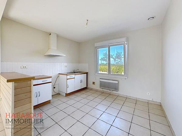 Maison de plain-pied à vendre à Ploudaniel , Ploudaniel