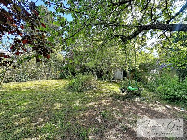 Dpt Sarthe (72), à vendre proximité gare MONTVAL SUR LOIR, maison bourgeoise 5 chambres sur 600 m² de terrain