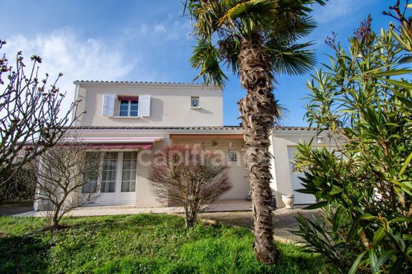 VAUX SUR MER - MAISON A PROXIMITÉ IMMÉDIATE DES COMMERCES