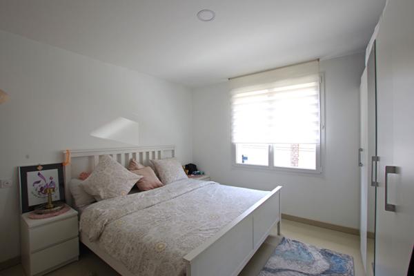 Maison de ville entièrement rénovée avec jardin et prestations de qualité