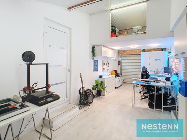 Maison ENTRESSEN T4, 3 Chambres, jardin, piscine et garage aménagé, env 127m²