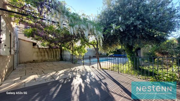 Maison ENTRESSEN T4, 3 Chambres, jardin, piscine et garage aménagé, env 127m²