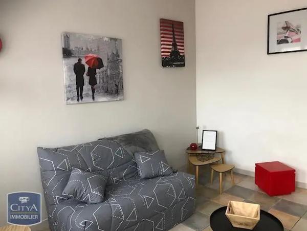 Appartement à louer 2 pièces 30.9m² Carcassonne (11000)