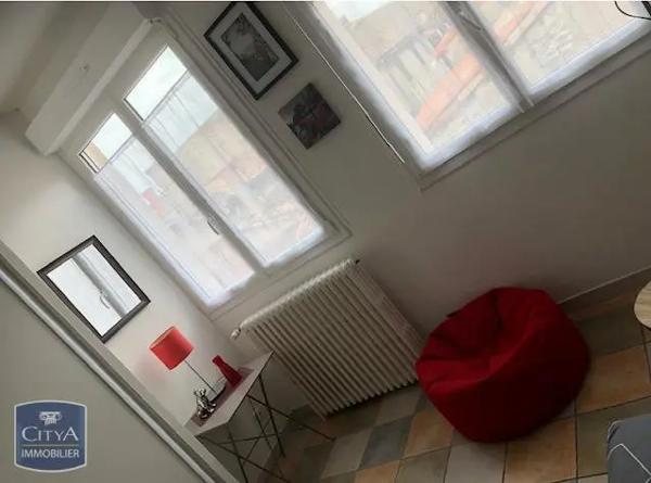 Appartement à louer 2 pièces 30.9m² Carcassonne (11000)