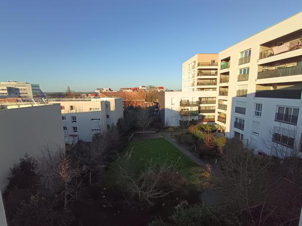 Magnifique Appartement 4P 3CH dans Très Belle Résidence de 2016 à qqs mn à pied de la Gare RER