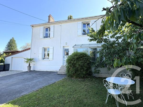Maison à vendre  6 pièces - 183,23 m2 CRECY LA CHAPELLE - 77