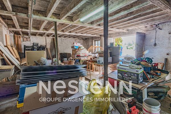 Maison Alban ancienne ferme avec dépendances sur 1ha de terrain attenant