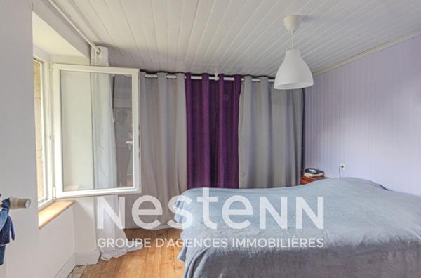 Maison Alban ancienne ferme avec dépendances sur 1ha de terrain attenant