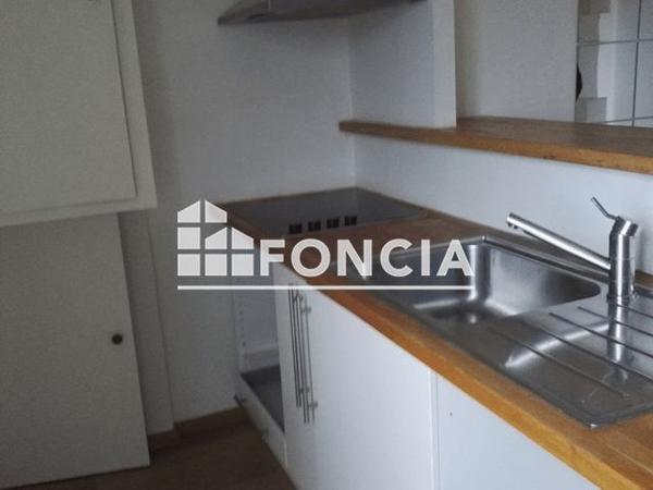 Location Appartement 3 pièces 56.8 m² - 130 RUE DE RIBRAY Niort 79000