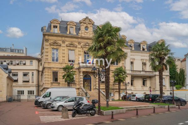 Local professionnel / commercial