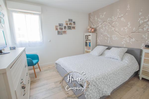 Appartement
                                                                                                                                                                                                                                                                                                                        3 pièce(s)                                                                                                                                                                                                          2 chambre(s)                                                                                                                                                                                                          63.21  m²