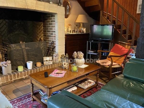 Maison Normande jumelée de 4 chambres - à 5 minutes du centre de Pont l'Evêque