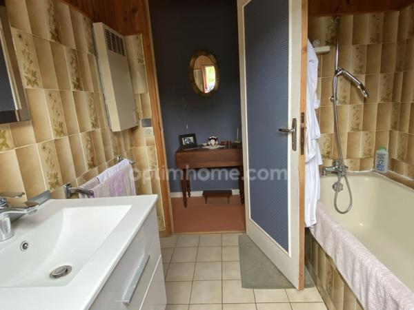 Maison Normande jumelée de 4 chambres - à 5 minutes du centre de Pont l'Evêque