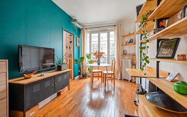 Appartement à vendre    2 pièces • 29 m2 Paris 19