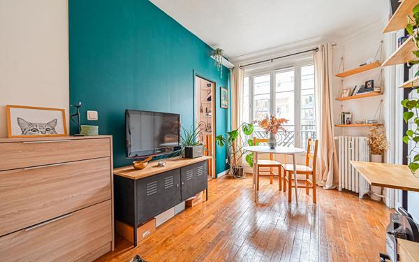 Appartement à vendre    2 pièces • 29 m2 Paris 19